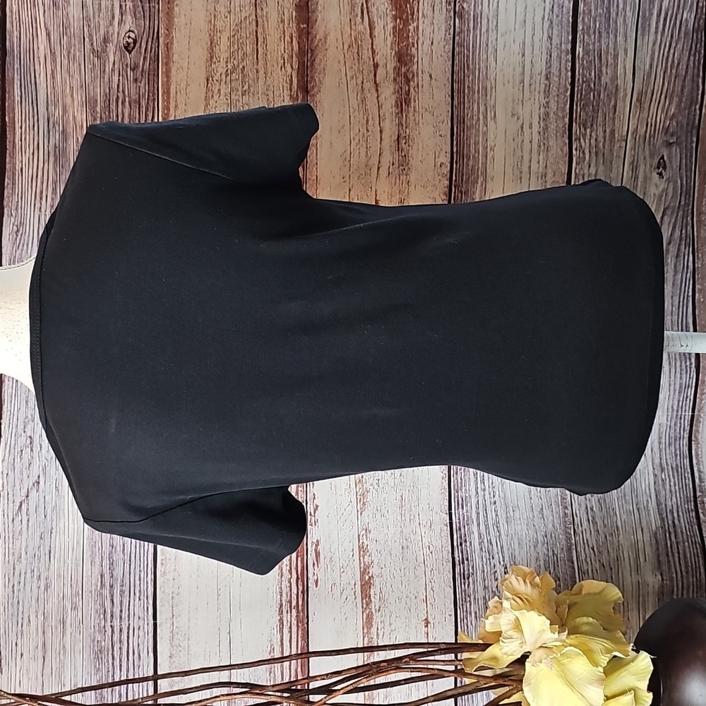 GOING GOING GONE BLACK SHORT SLEEVE PULLOVER WINE TEE - Picture 7 of 12